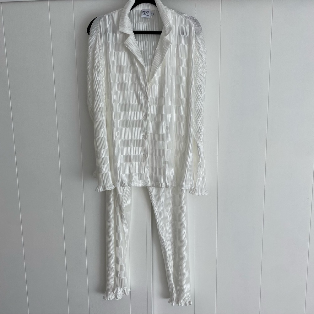 NWOT Princess Polly Lila Set White - Size 8